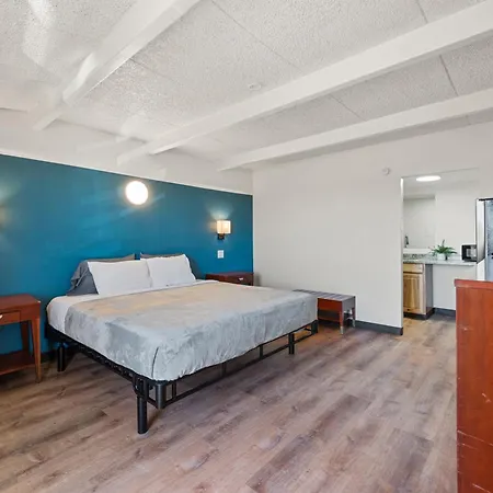 Southern Springs Extended Stay